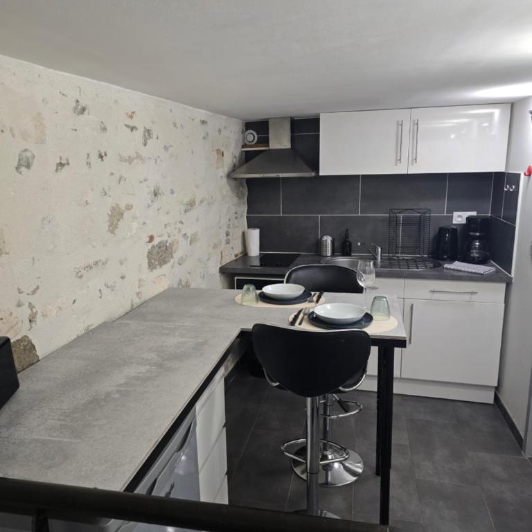 Studio#LesHalles#Centre Historique #Wifi#Clim#Terrasse#Confort & Calme - Apartment mit 1 Schlafzimmer - 18