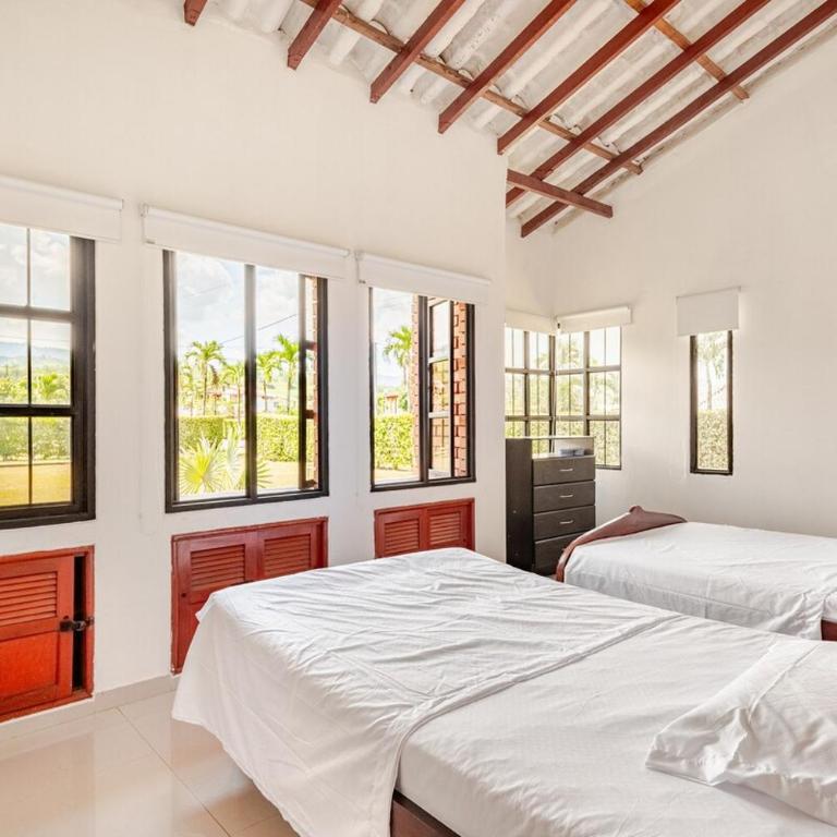 Moderna cabaña en Viterbo con Aire AC y Piscina - Two-Bedroom Villa - 24