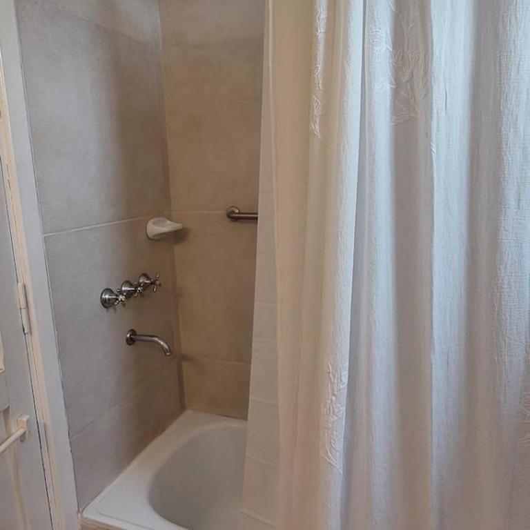 House with lake coast - Casa de 3 dormitorios - 19