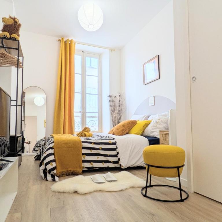 Carré d'Or Centre Ville Nîmes Romanité - One-Bedroom Apartment - 21
