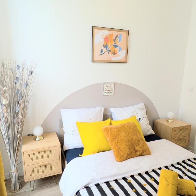Carré d'Or Centre Ville Nîmes Romanité - One-Bedroom Apartment - 43