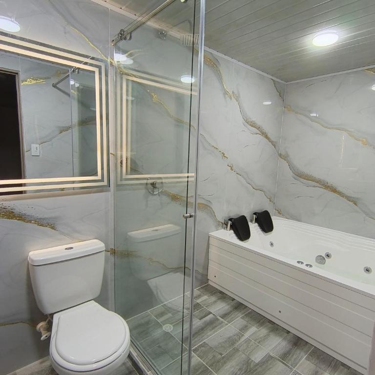 Alojamiento Hotel The hive suite - Deluxe Double Room - 1