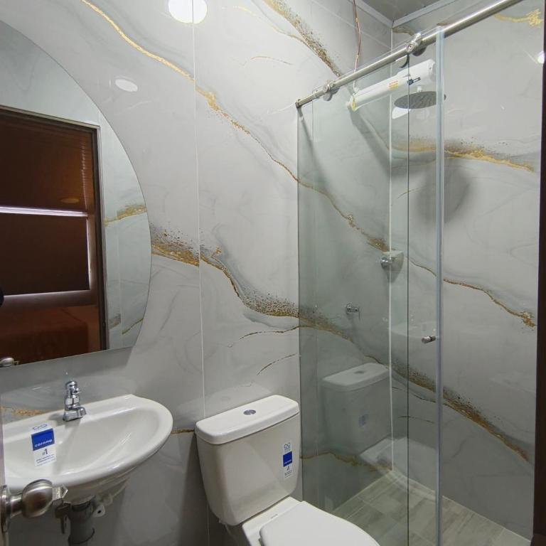 Alojamiento Hotel The hive suite - Double Room with Private Bathroom - 3
