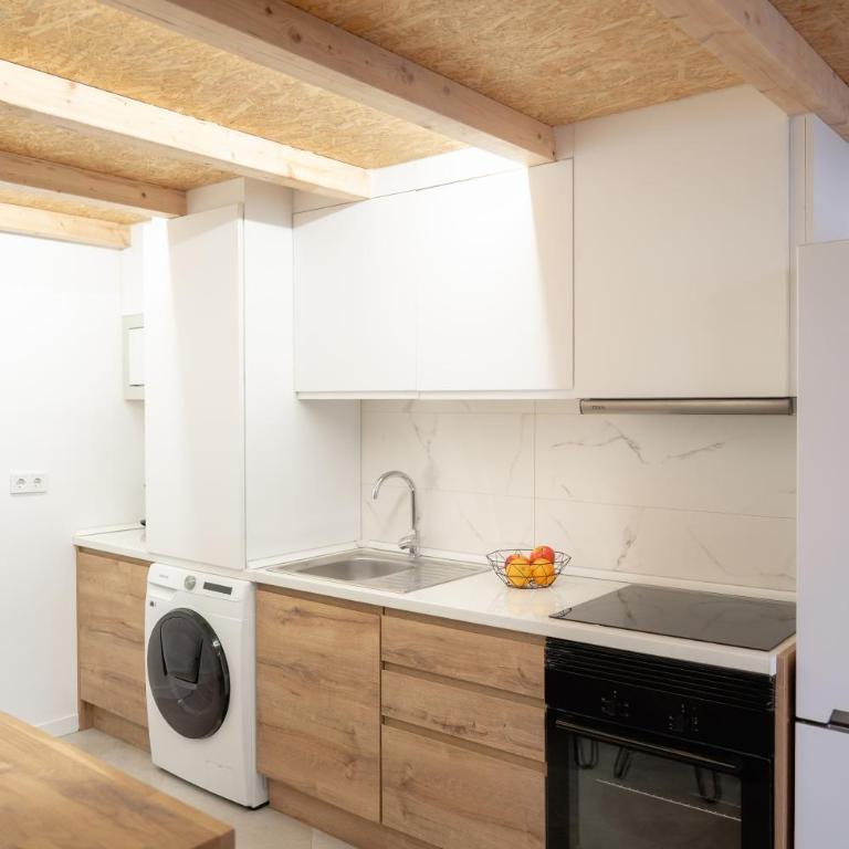 ALOJAMIENTO SANTA ANA 4 - ALQUILER DE TEMPORADA - Deluxe Apartment - 5