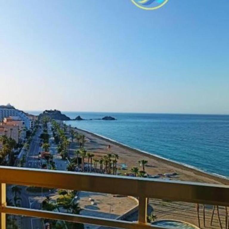 Apartahotel CHINASOL con Parking - Apartamento con vistas al mar - 1