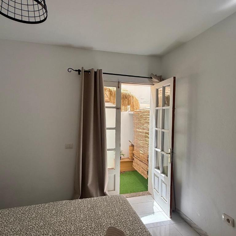 Helen House - Two-Bedroom Apartment - 10