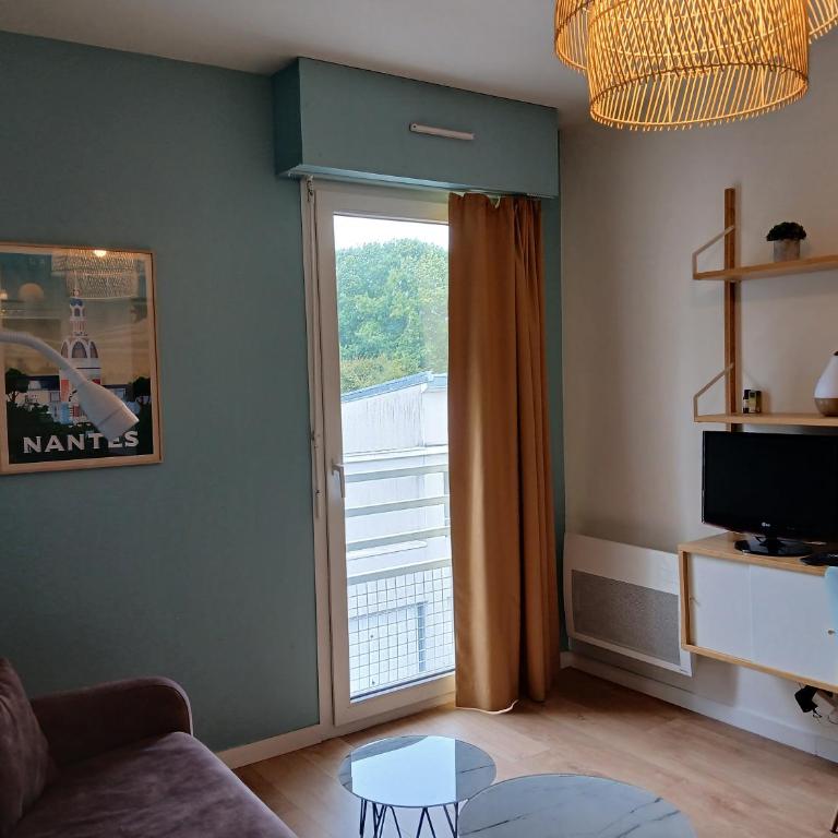 Joli studio - Parking Privé - WIFI Très Haut Débit - Au calme - Apartment mit 1 Schlafzimmer - 23