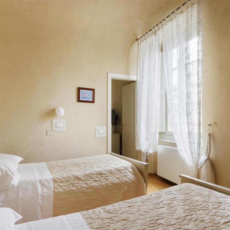 Residenza d'Epoca Relais I Miracoli - Family Suite with View - 17