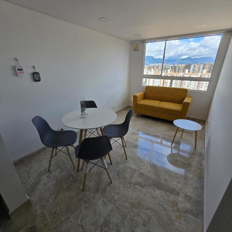 Aptobernaza - One-Bedroom Apartment - 6