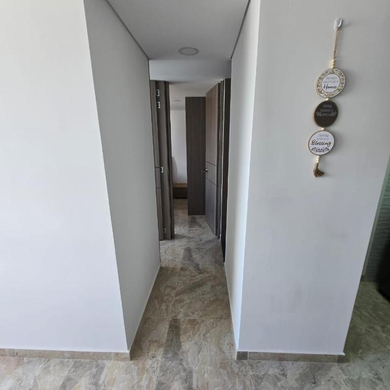 Aptobernaza - One-Bedroom Apartment - 7