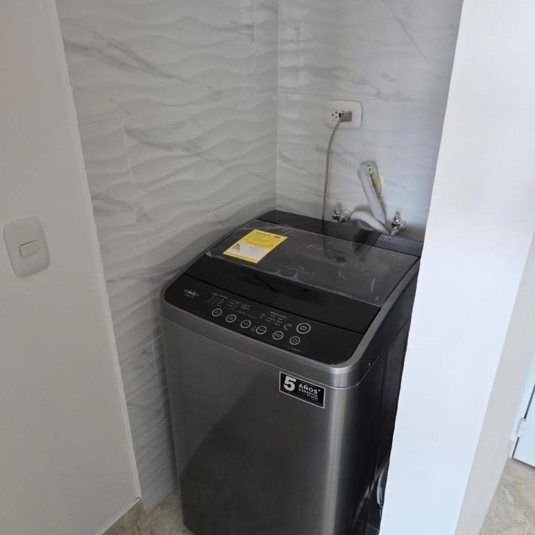 Aptobernaza - One-Bedroom Apartment - 8