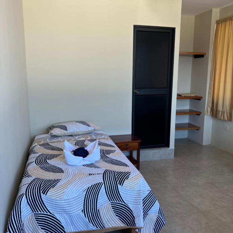 Marina Stella Suites - Twin Room - 6