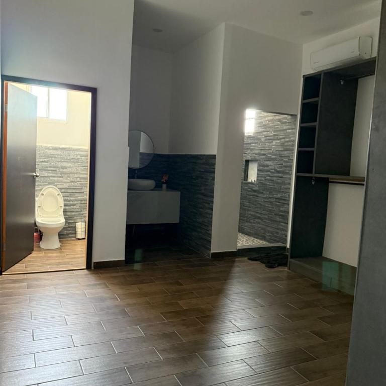 Casa Garage - One-Bedroom House - 7