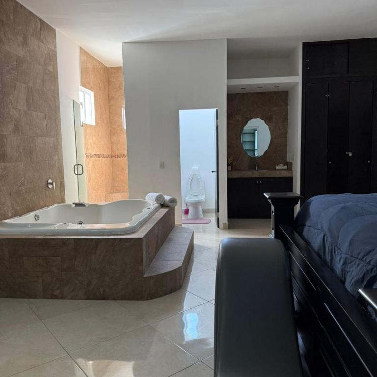 Casa Garage - One-Bedroom House - 22