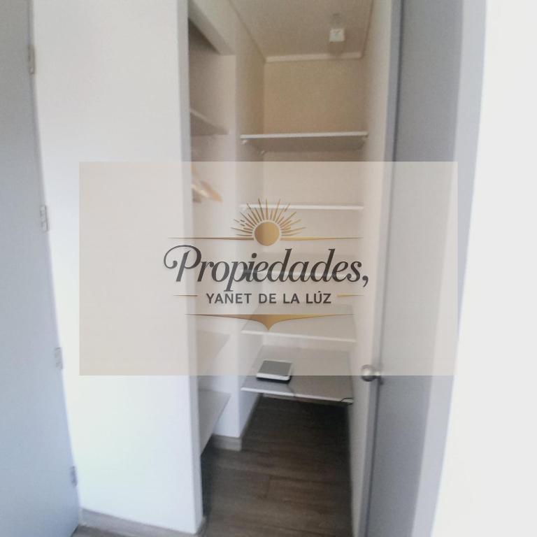 Departamento Central Vip - Apartamento de 1 dormitorio con balcón y vistas al mar - 4