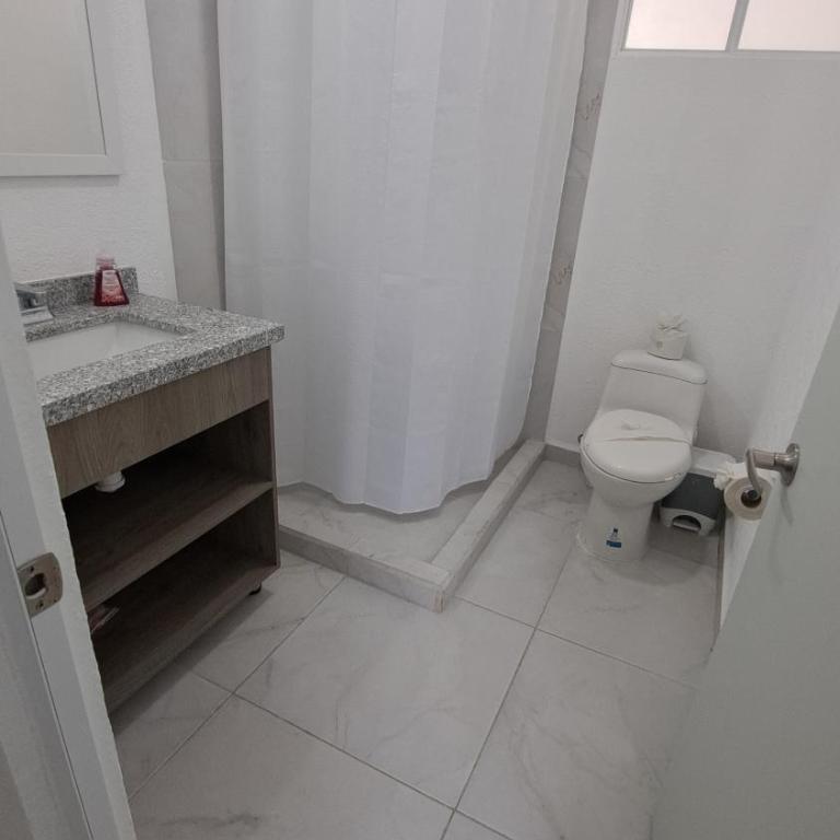 Perla Turquesa - Three-Bedroom Apartment - 8