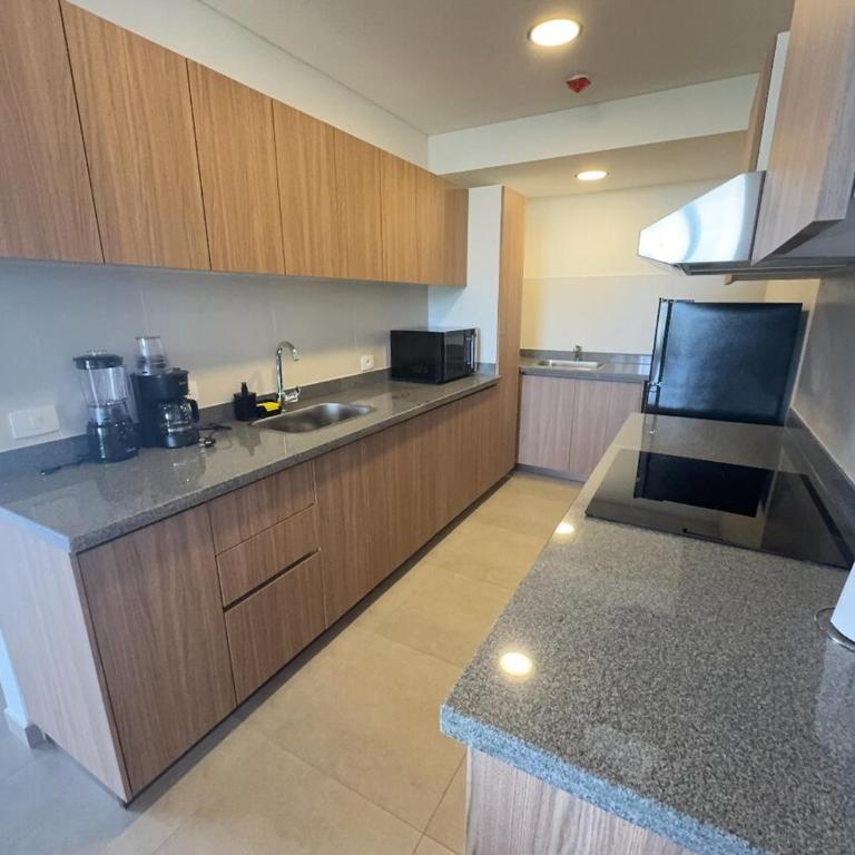 Ideal para vacacionar a pasos de la playa San José de Encarnación - Two-Bedroom Apartment - 35