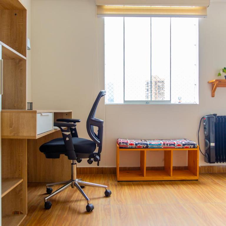 Amplio y Familiar 3BR de 3 pisos. Smart Home - Three-Bedroom Apartment - 10