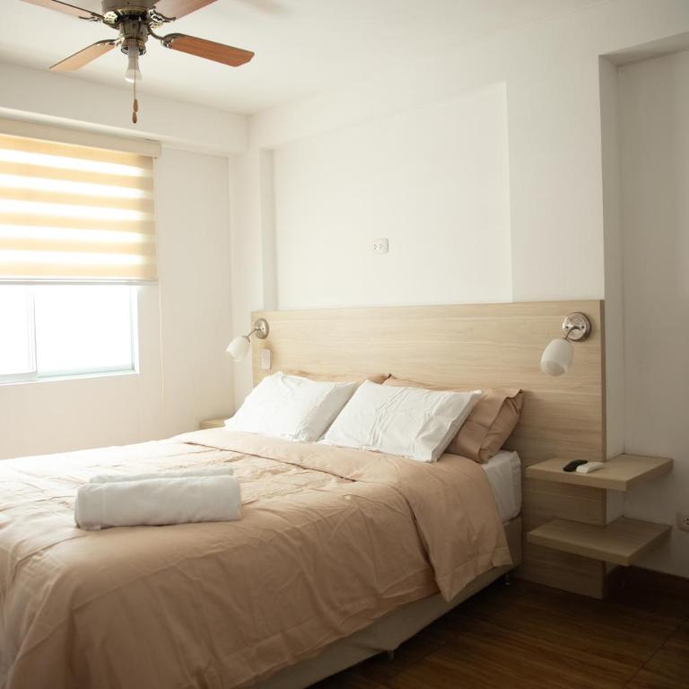 Amplio y Familiar 3BR de 3 pisos. Smart Home - Three-Bedroom Apartment - 19