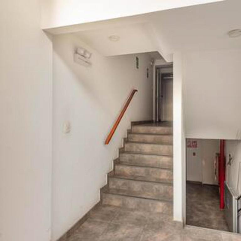 Amplio y Familiar 3BR de 3 pisos. Smart Home - Three-Bedroom Apartment - 51