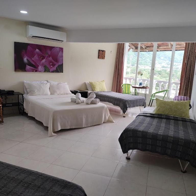 Hotel Bahia Taganga - Habitación Familiar - 7