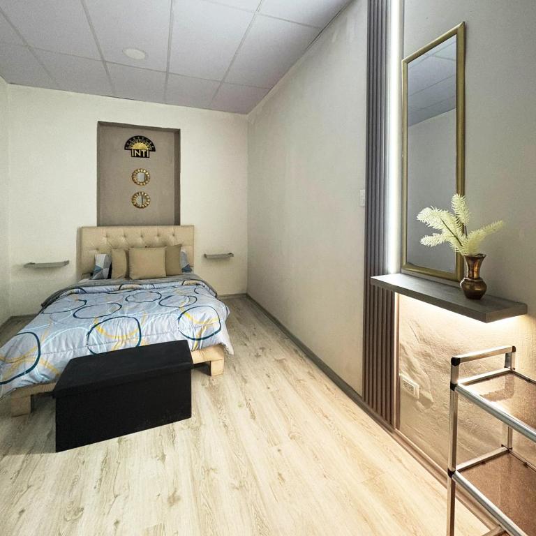 INTI Entire apartment and private terrace - One-Bedroom Apartment - 5