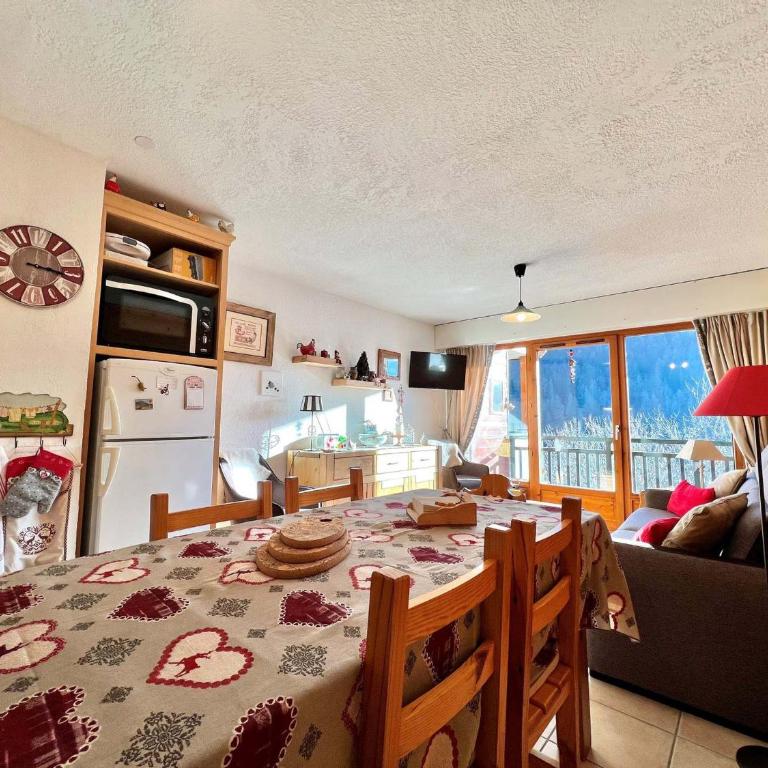 Appartement bien équipé avec 3 chambres à Notre-Dame-de-Bellecombe - FR-1-505-212 - Apartment - 3
