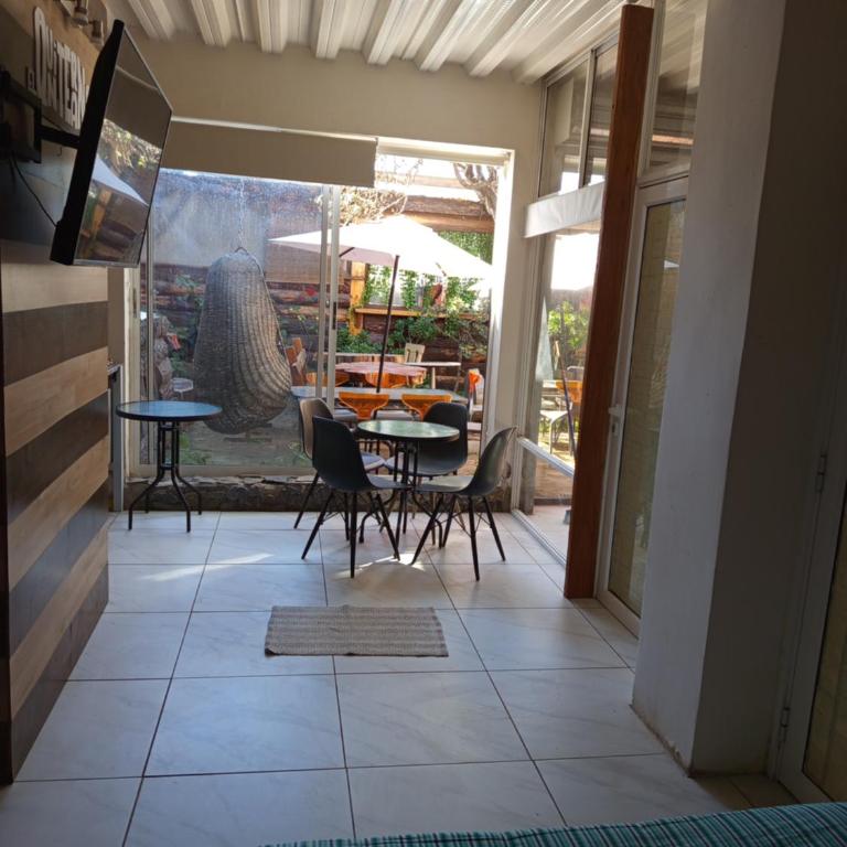 HOSTEL SAKAR Quintero Beach - Habitación Cuádruple - vistas al jardín - 3