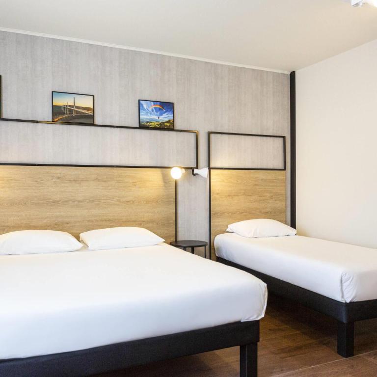 Ibis Centre Millau - Chambre Deluxe avec Lit Double et Lit Simple - 1