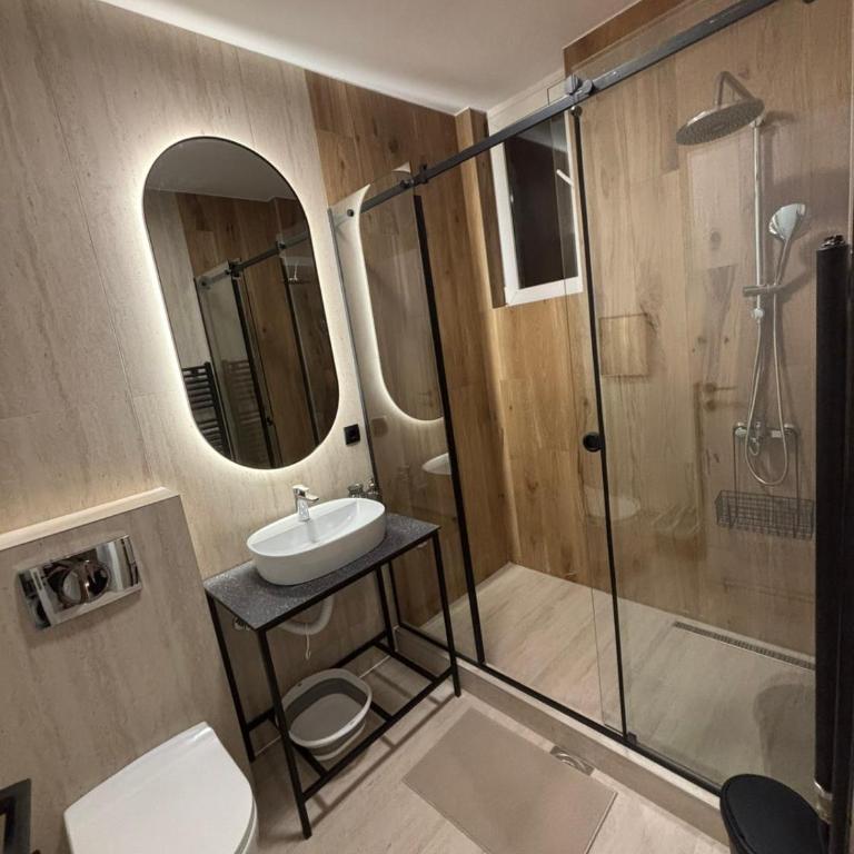 Belgrade Nest - One-Bedroom Apartment - 9