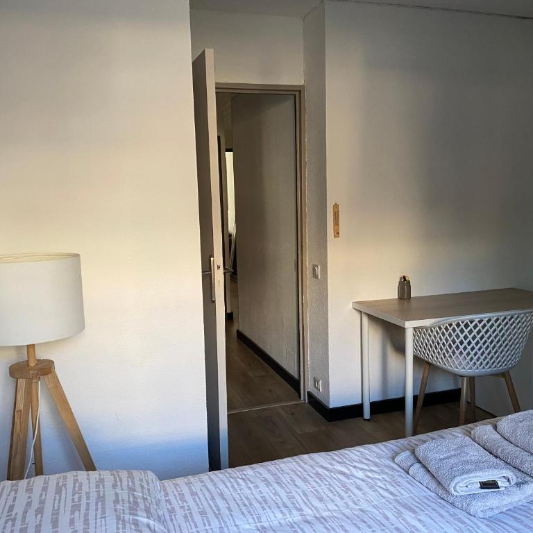 T3 avec grande terrasse et parking - Appartement 2 Chambres - 16