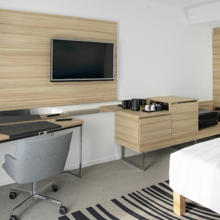 Novotel Le Havre Centre Gare - Chambre Supérieure avec 1 Lit Double et 1 Canapé - 2