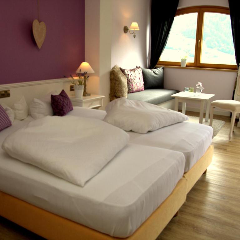 Alpenhotel Stefanie - Standard Doppelzimmer mit Balkon - 8