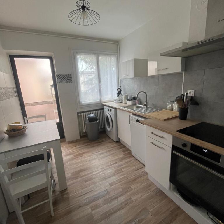 Appt 2 chambres Proche centre-ville - Appartamento con 2 Camere da Letto - 8