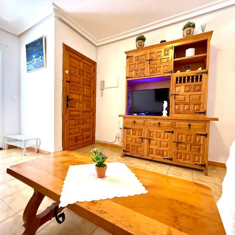 Galeon Pool Stay, 600 m to the beach, 2 double beds - Two-Bedroom Apartment - 3