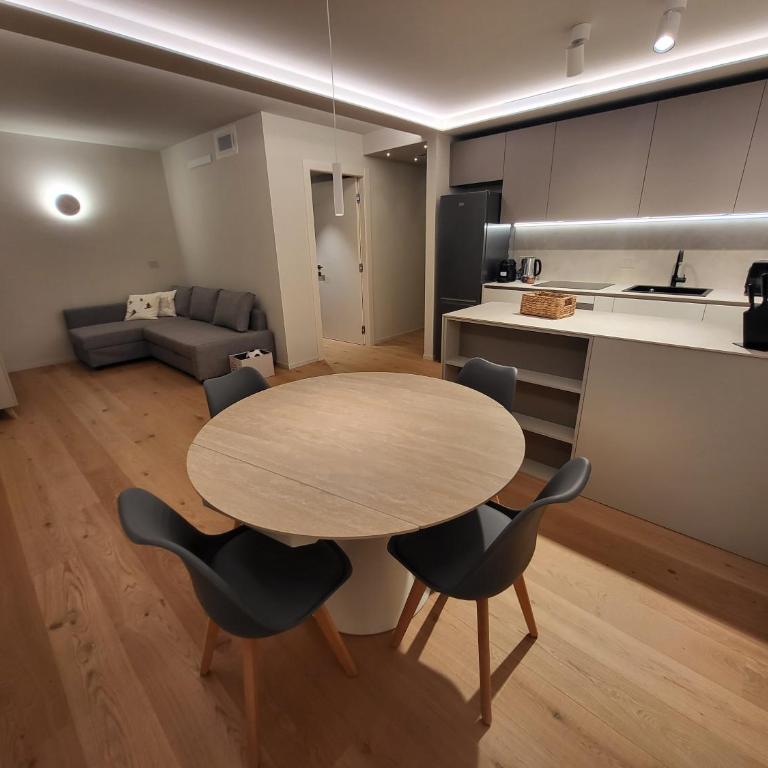 La Dimora delle Nevi - Appartamento con 2 Camere da Letto - 1