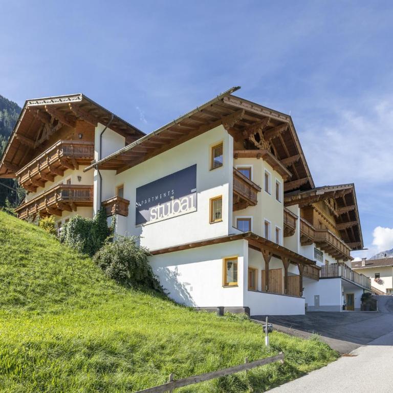 Apartment in Neustift near Ski Lift - Apartment mit 2 Schlafzimmern - 1