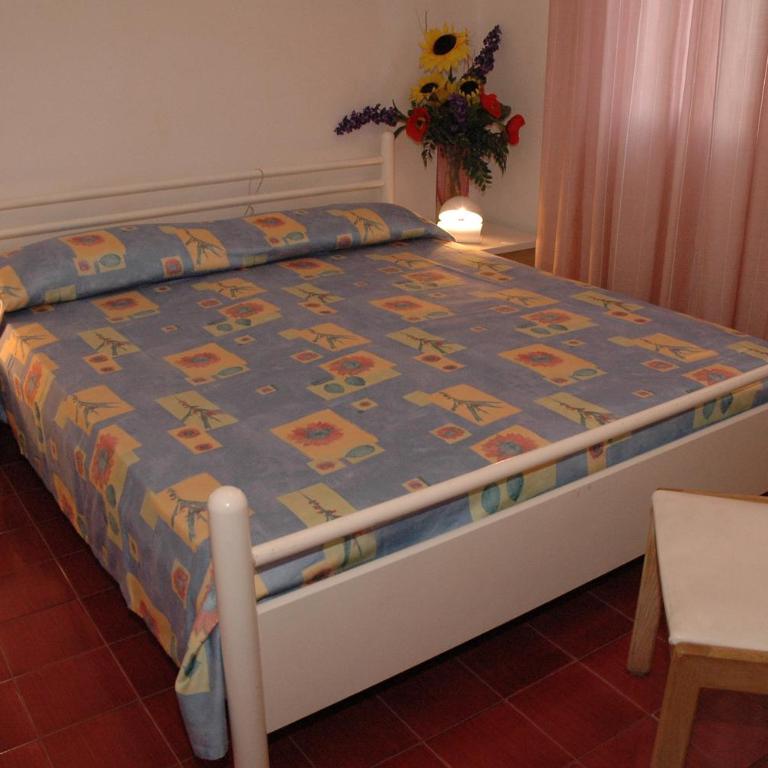 Appartamenti Vacanza Albatros - Appartamento Standard con 1 Camera da Letto (5 Adulti) - Via Julia 3/5 - 6