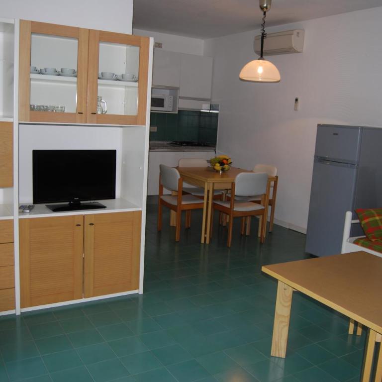 Appartamenti Vacanza Albatros - Appartamento Standard con 1 Camera da Letto - Via Julia, 13 - 4