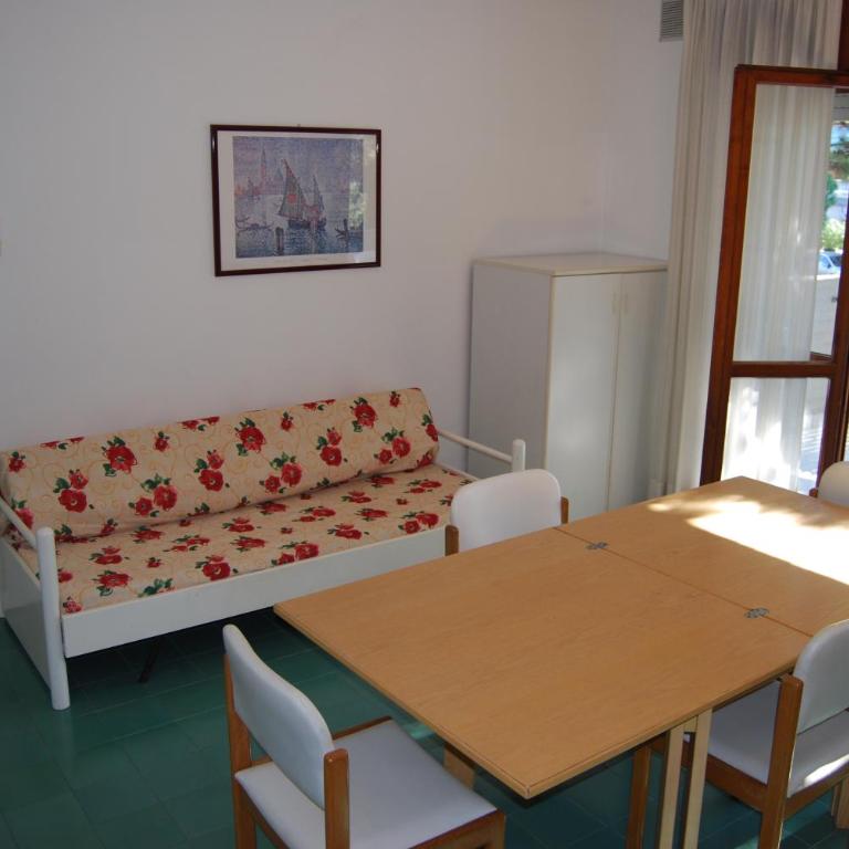 Appartamenti Vacanza Albatros - Appartamento Standard con 1 Camera da Letto - Via Julia, 13 - 7