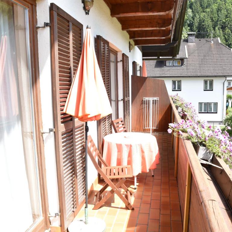 Haus Dorfer - Apartment 2 mit 1 Schlafzimmer und Balkon - 9