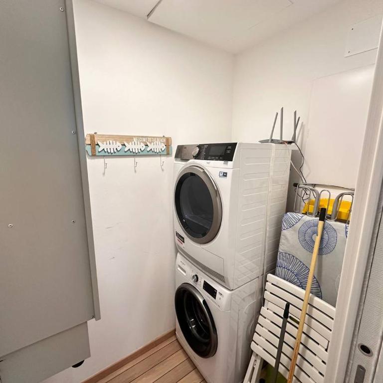 NEW Prestige Collection-2 Rooms-2 Bathrooms-Parking-VleDante - Two-Bedroom Apartment with View - 8