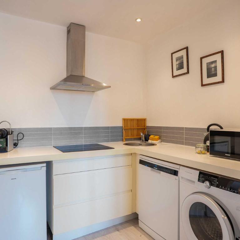 Superb flat - AC- 1BR - 2P - Saint-Tropez - One-Bedroom Apartment - 2