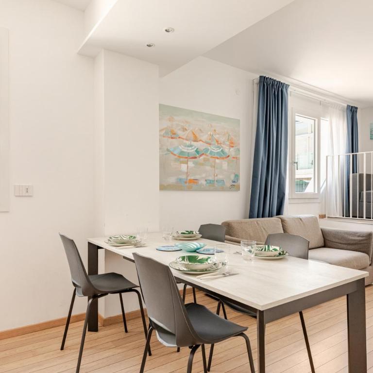 NEW Prestige Collection-2 Rooms-2 Bathrooms-Parking-VleDante - Two-Bedroom Apartment with View - 3