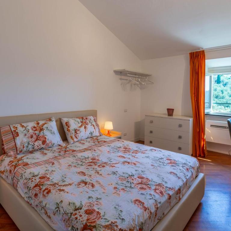 Cava Ardè Rooms - Camera Matrimoniale con Vista Giardino - 1