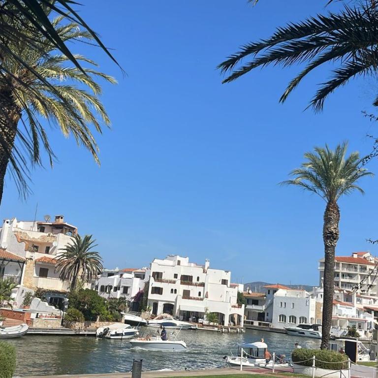 La Terrasse vue sur Canal - Estudio - 9
