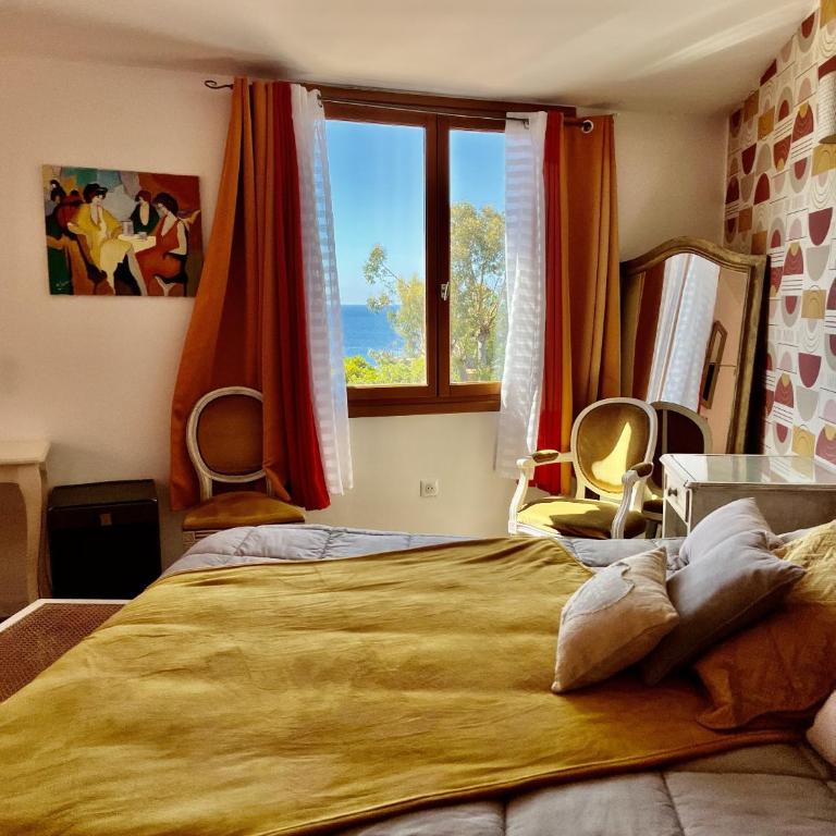 Le Patio - Double Room with Private Bathroom - 7