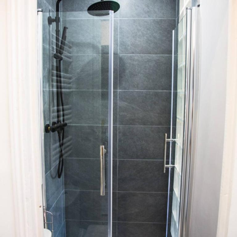 Studio port de Nice - Appartement 1 Chambre - 2