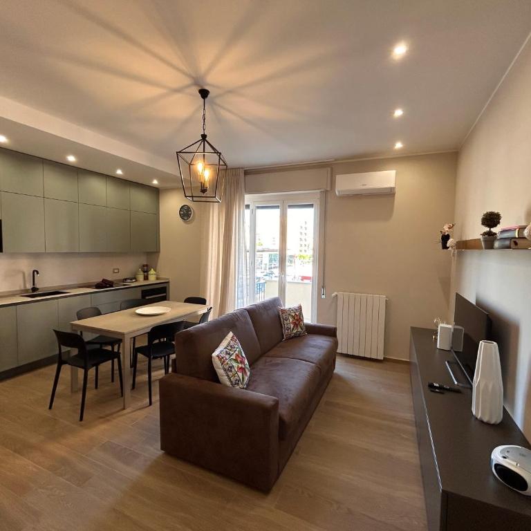 Notarbartolo Casa Centrale - Appartamento con 2 Camere da Letto e Vista Città - 5