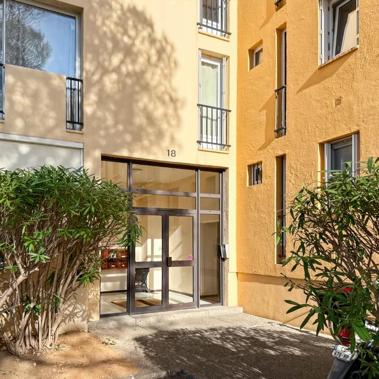 Spacious 2 bedroom apartment with parking - Apartment mit 2 Schlafzimmern - 6